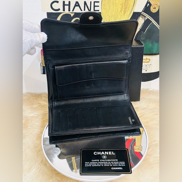 πCHANEL LAMBSKIN MATELASSE Trifold Long Wallet Authenticity Card Full Inclusion - Picture 5 of 17